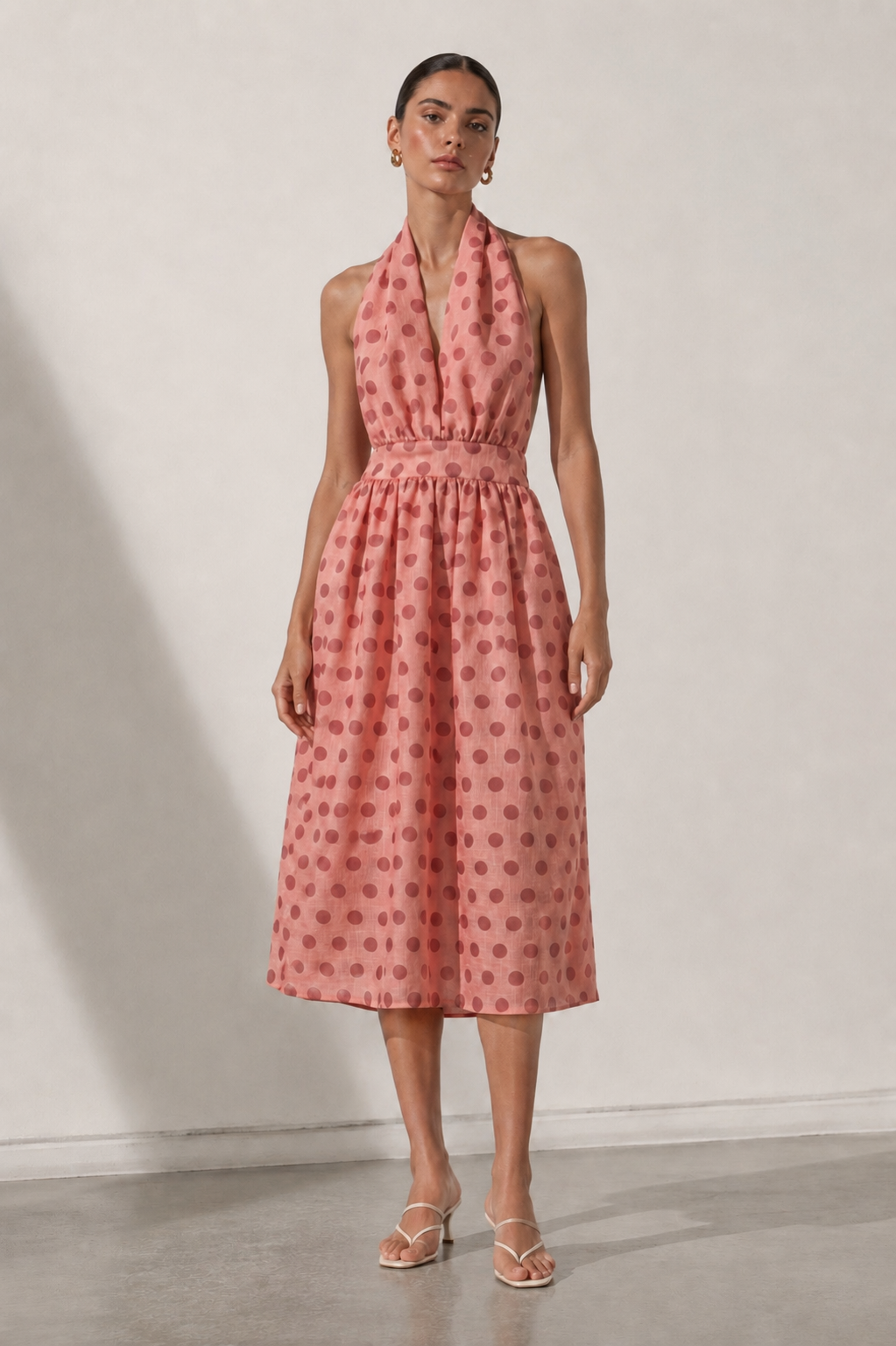 Puantiyeli Halter Yaka Midi Elbise