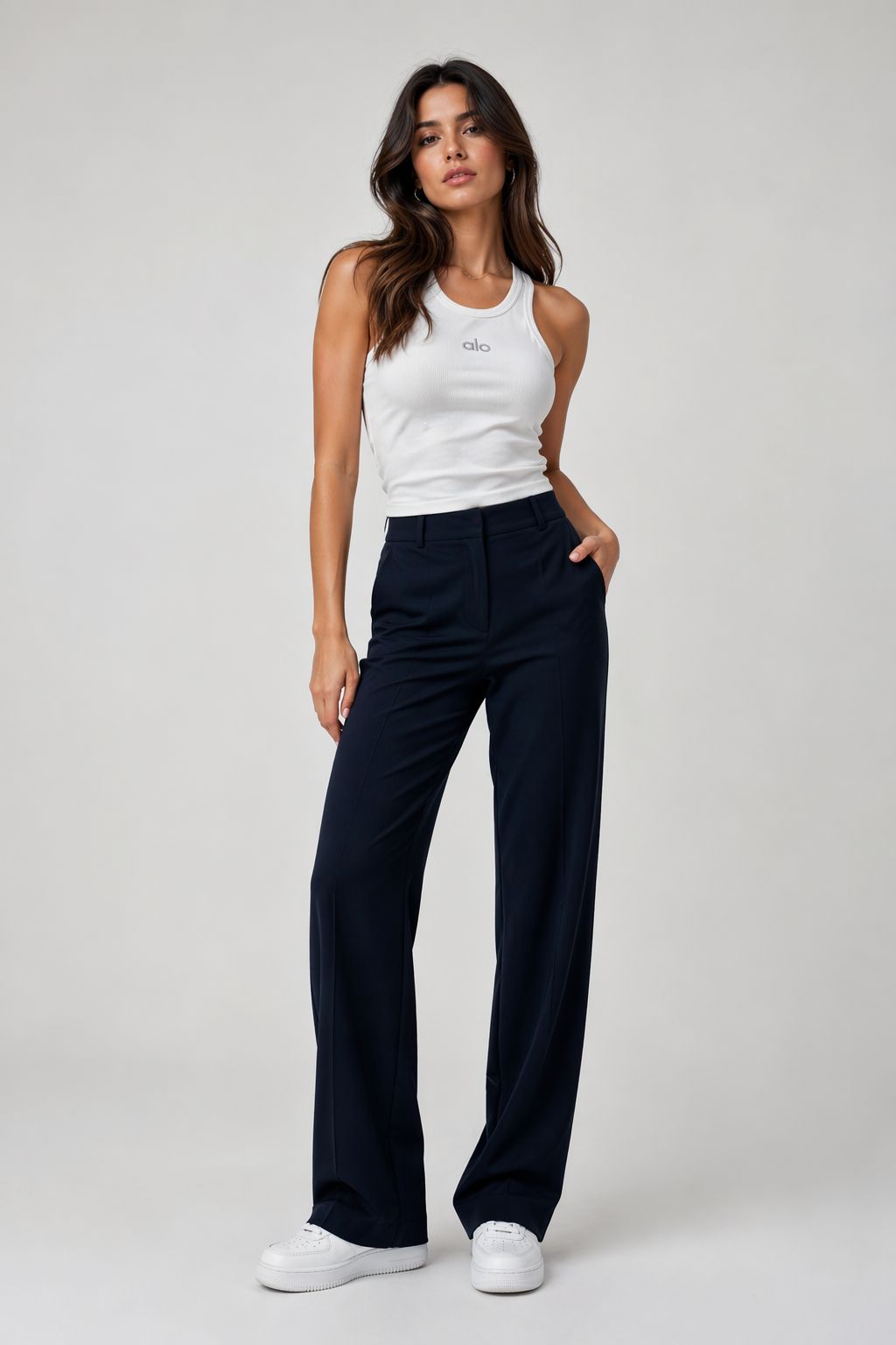 Alo Atlet Essential Fit Collection